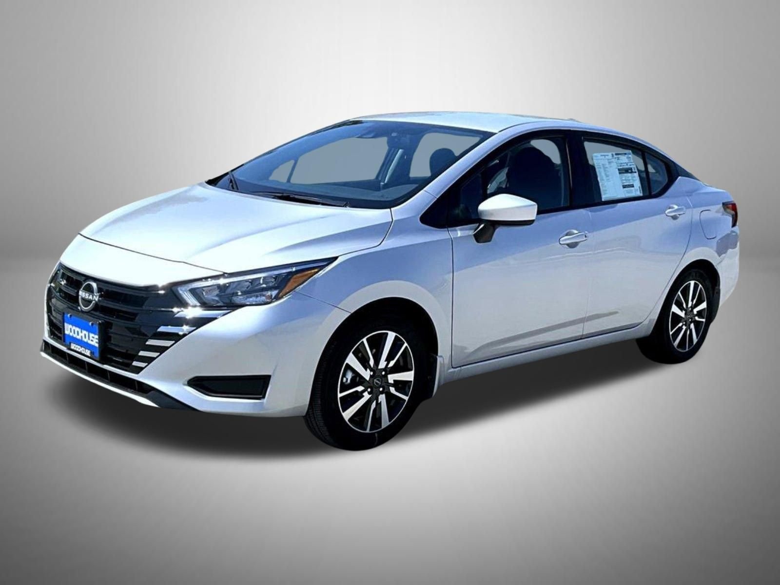 2025 Nissan Versa 1.6 SV CVT's photo