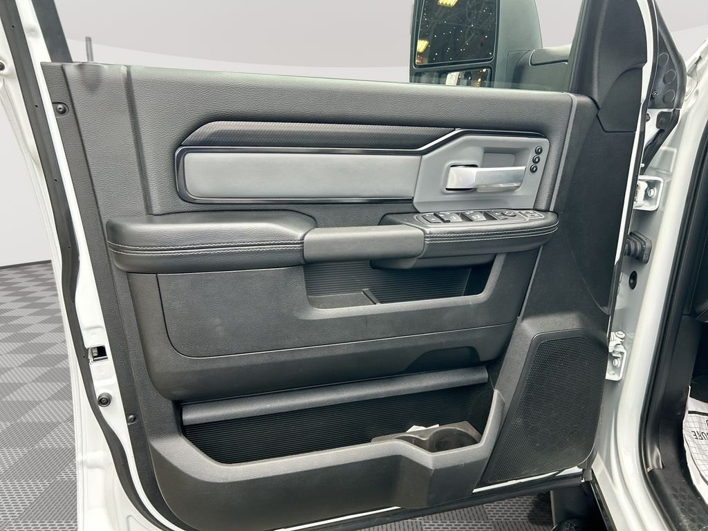 Used 2023 White Ram Rebel image 22