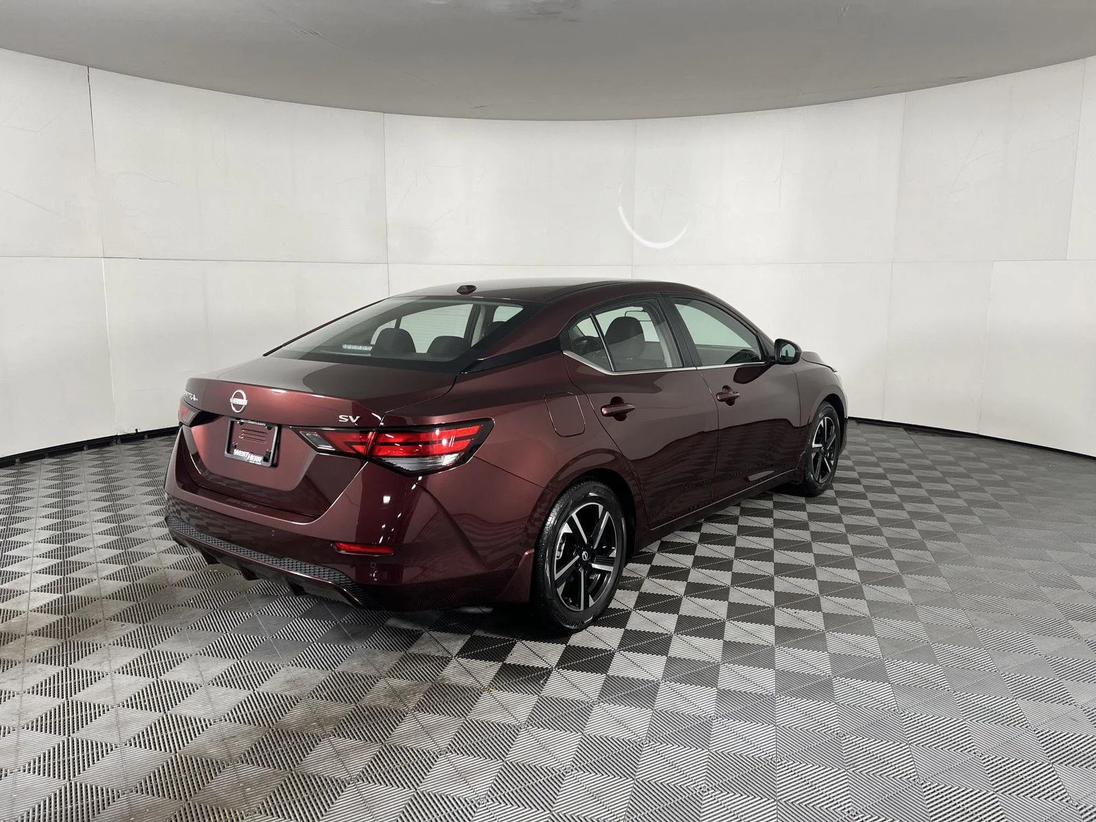 Used 2024 Rosewood Metallic Nissan SV image 10