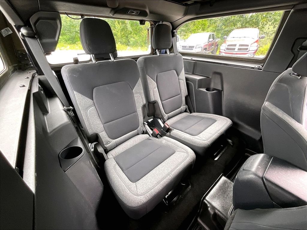 Used 2021 Antimatter Blue Metallic Ford Base image 15