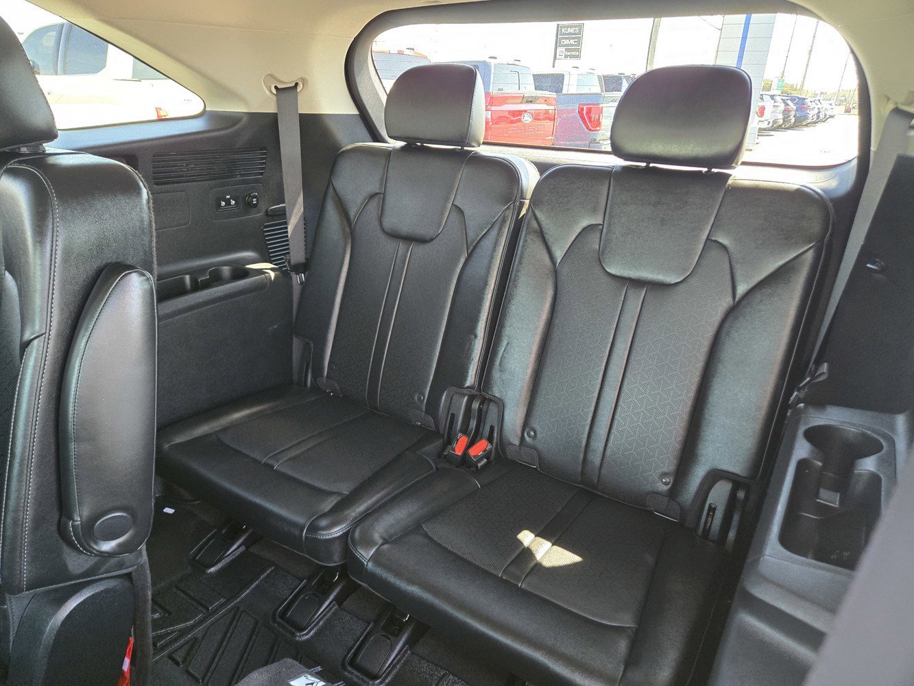 Used 2022 Passion Red Tintcoat Kia X-Line EX image 33
