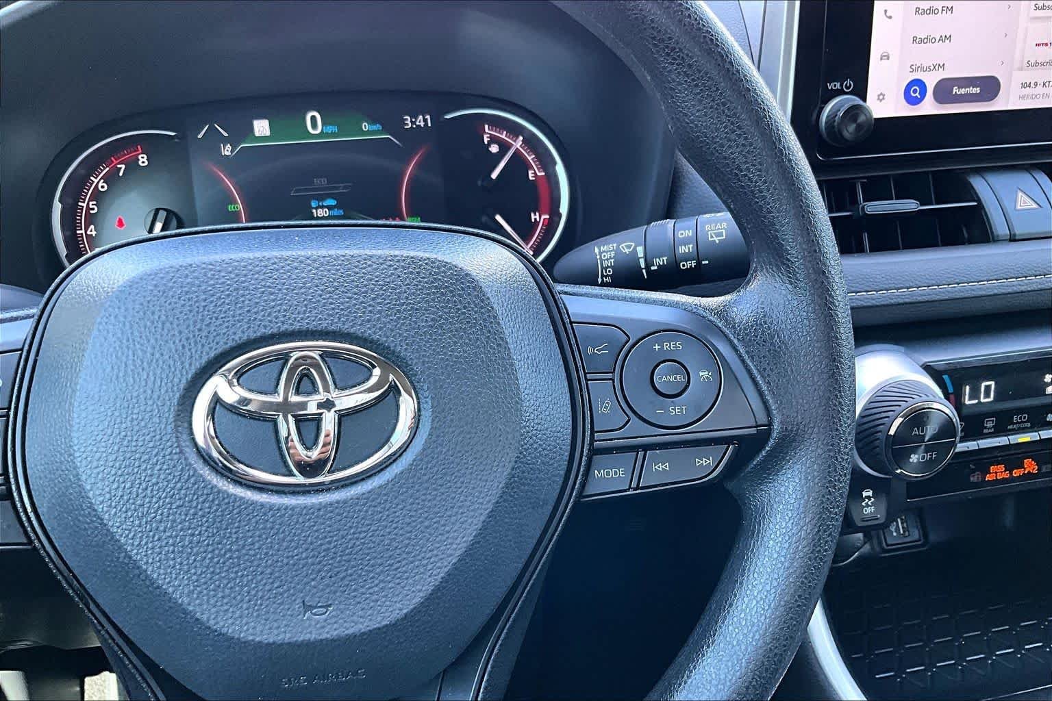 Used 2025 Ruby Flare Pearl Toyota XLE image 23