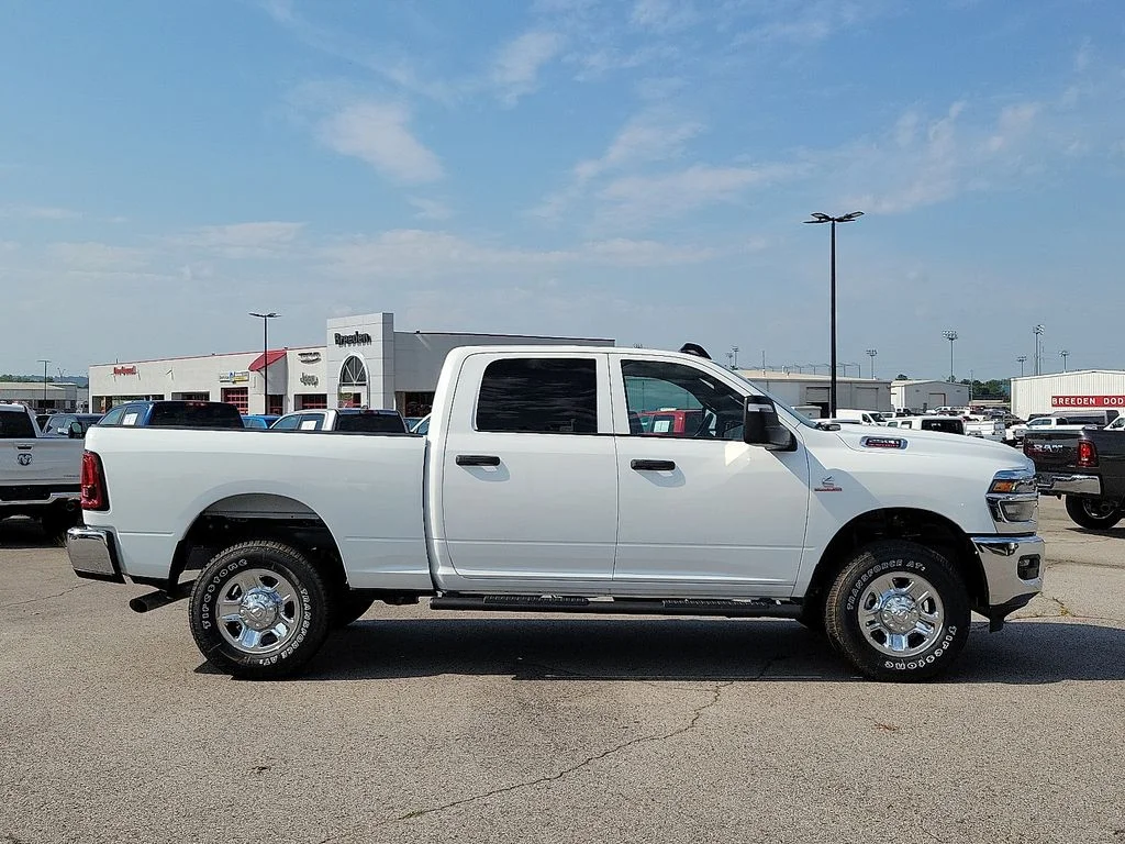 2025 RAM 2500 Tradesman - Photo 6