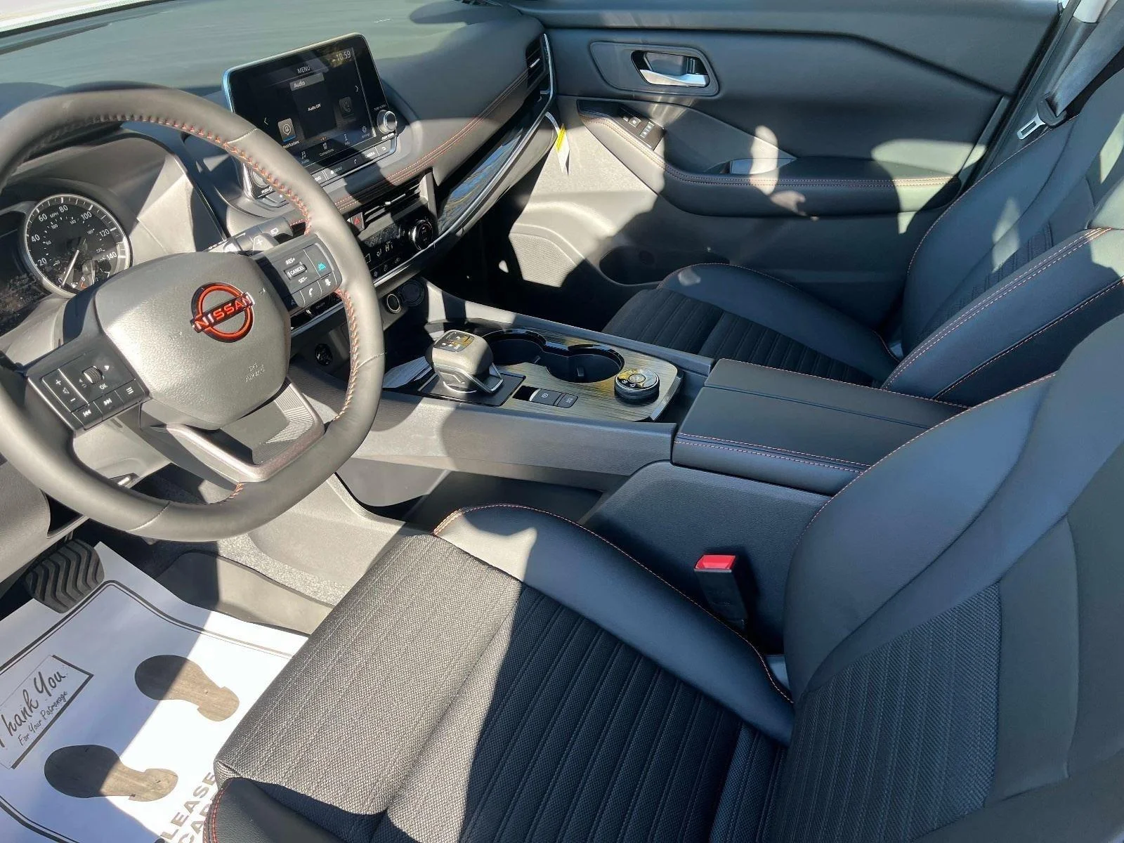 New 2026 Everest White Pearl TriCoat Nissan Rock Creek® image 21