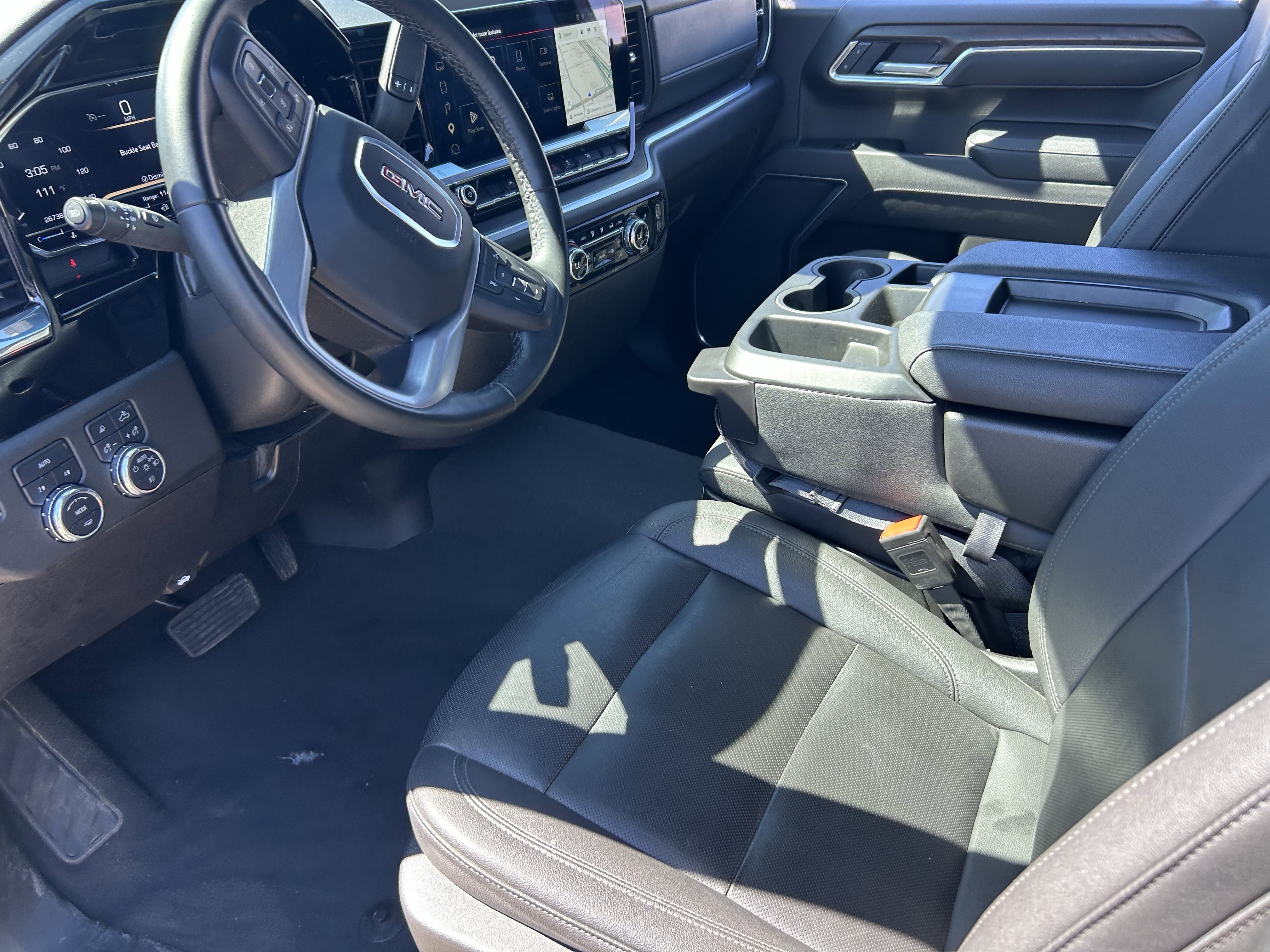 2025 GMC Sierra 1500 SLT - Photo 9