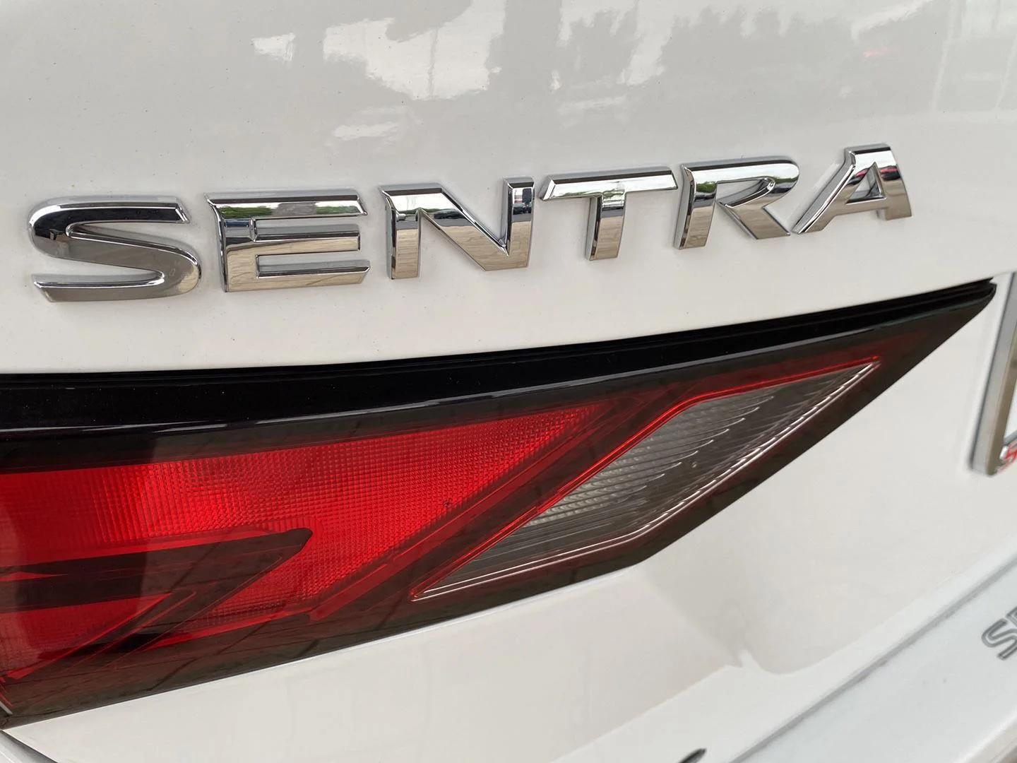 Used 2022 Fresh Powder Nissan SV image 8