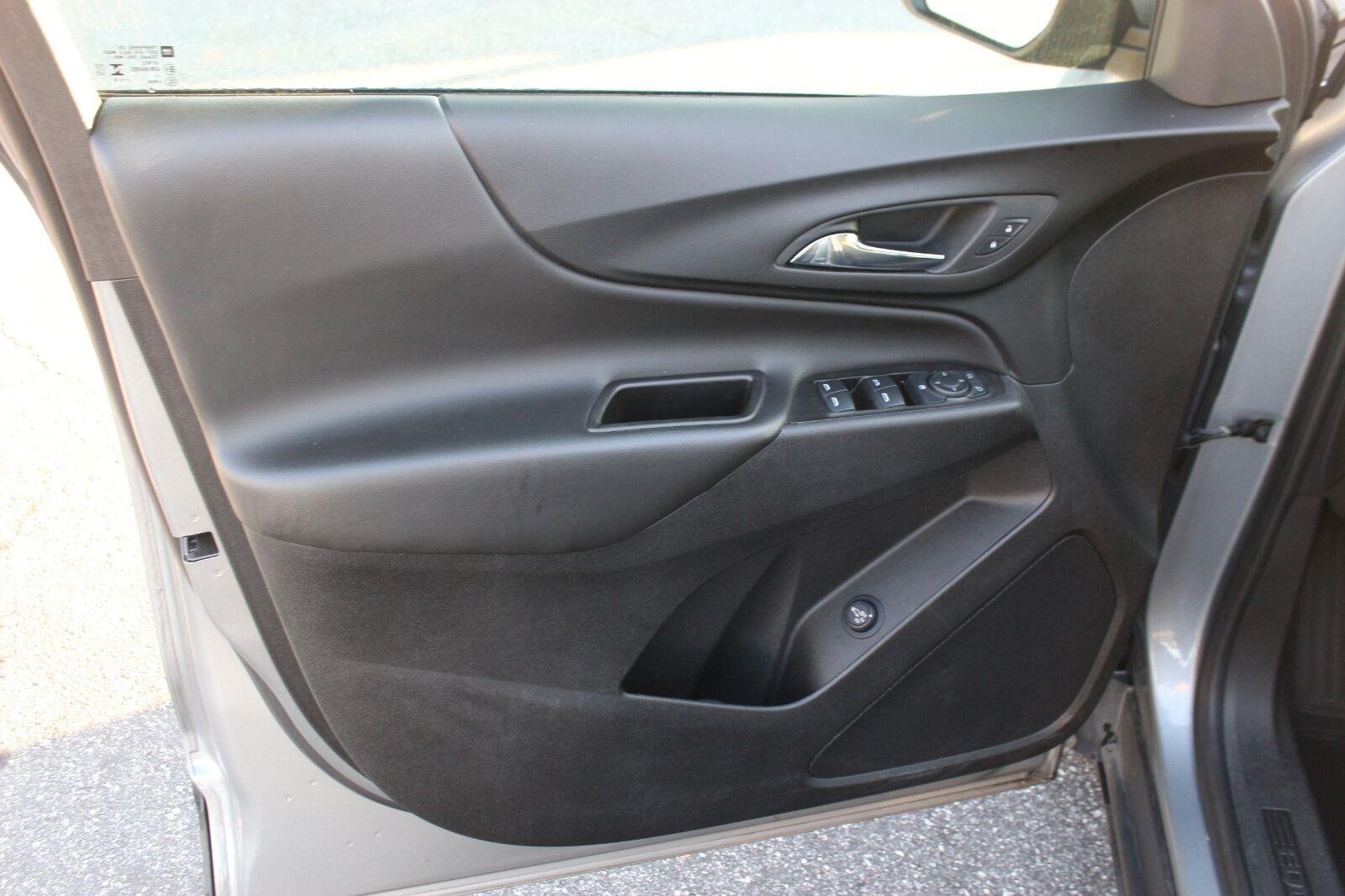 Used 2024 Sterling Gray Metallic Chevrolet LT image 13