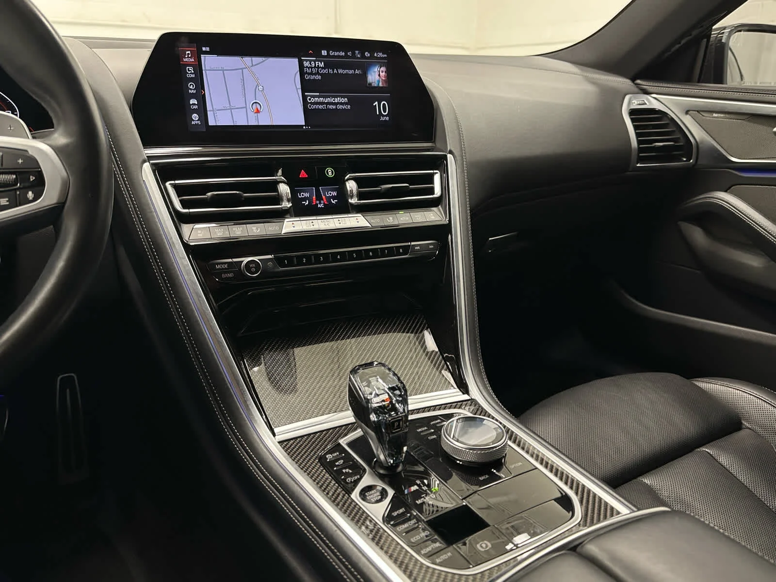Used 2022 Mineral White Metallic BMW M850i image 28