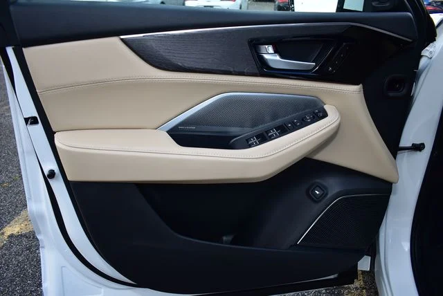 New 2026 Platinum White Pearl Acura Advance Package image 10