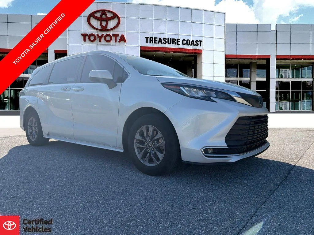 2023 Toyota Sienna