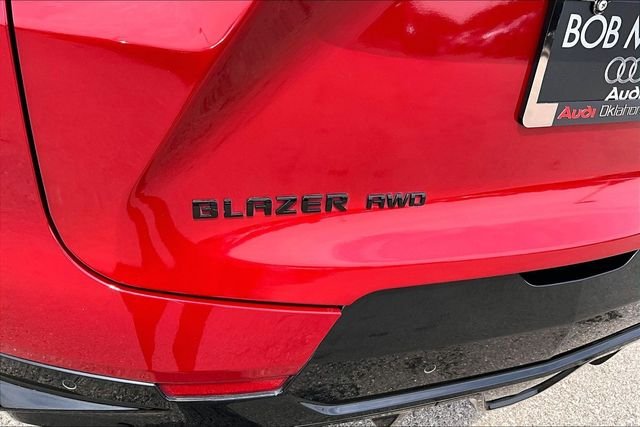 Used 2022 Red Chevrolet RS image 33