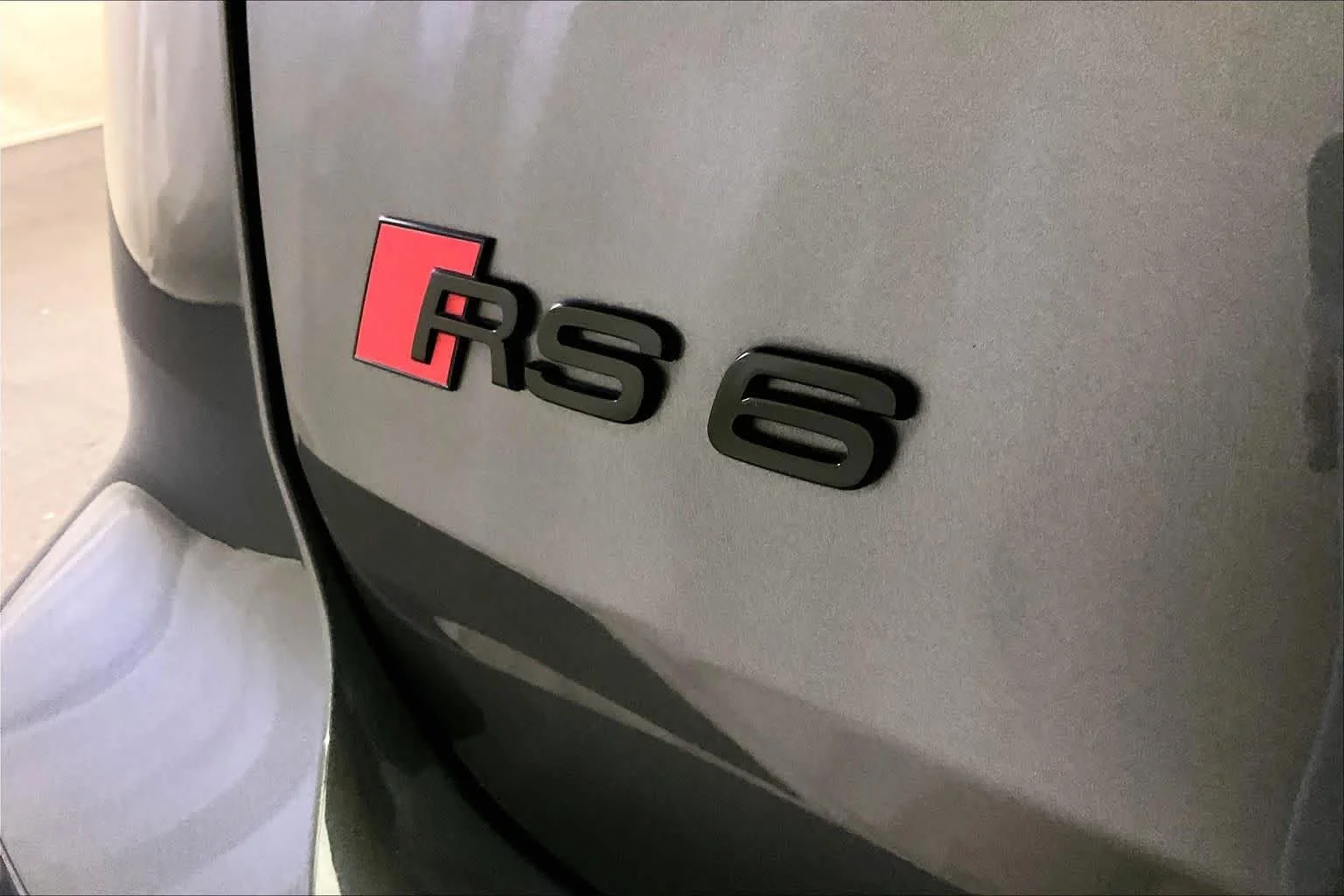 Used 2023  Audi  image 9