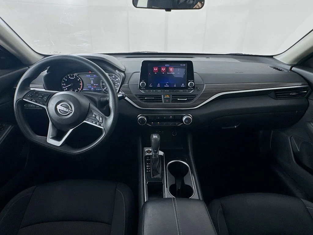 Certified Used 2024 Silver Nissan 2.5 SV image 26