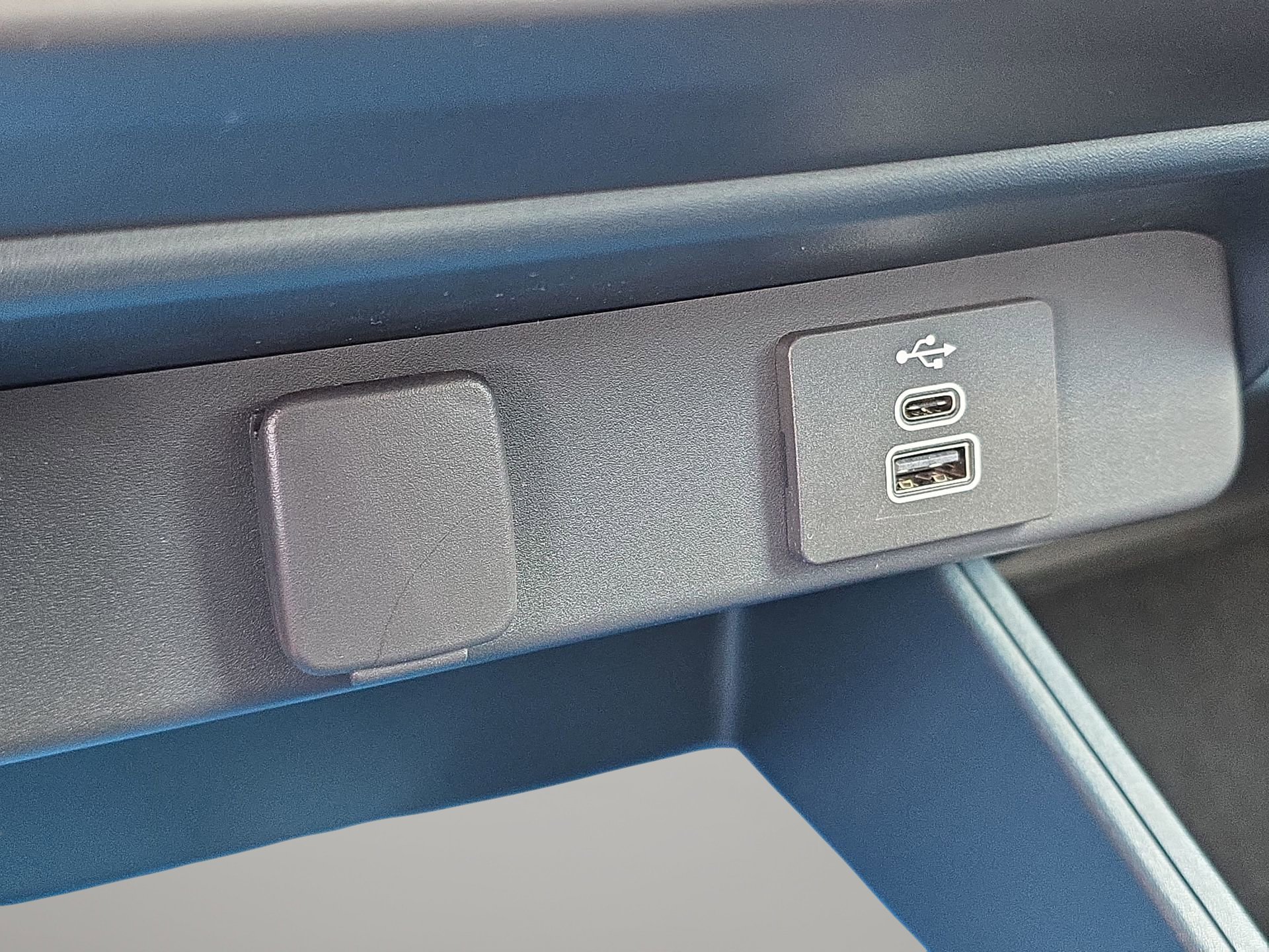 2025 Ford Maverick XLT - Photo 46