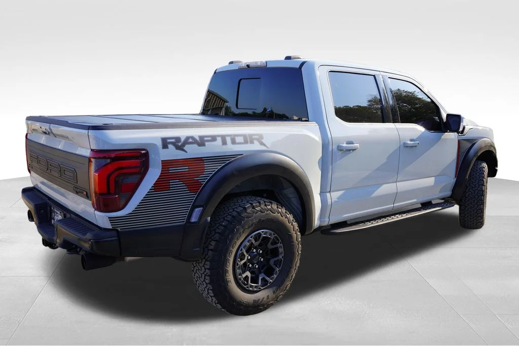 Used 2024 White Ford Raptor image 3
