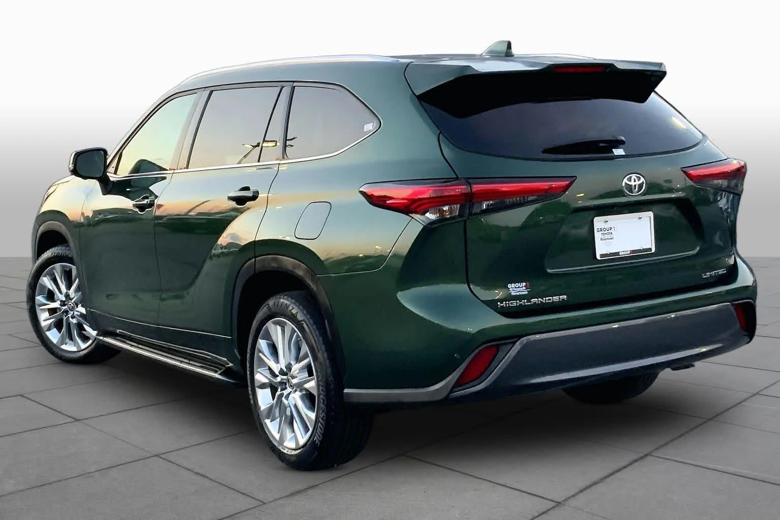 Used 2023 Cypress Toyota Limited image 12