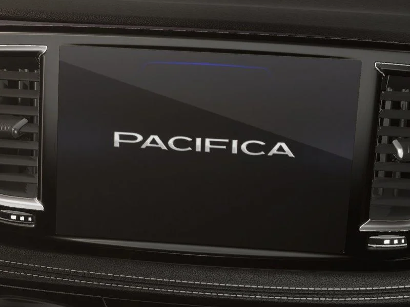 Used 2026 White Chrysler Limited image 18