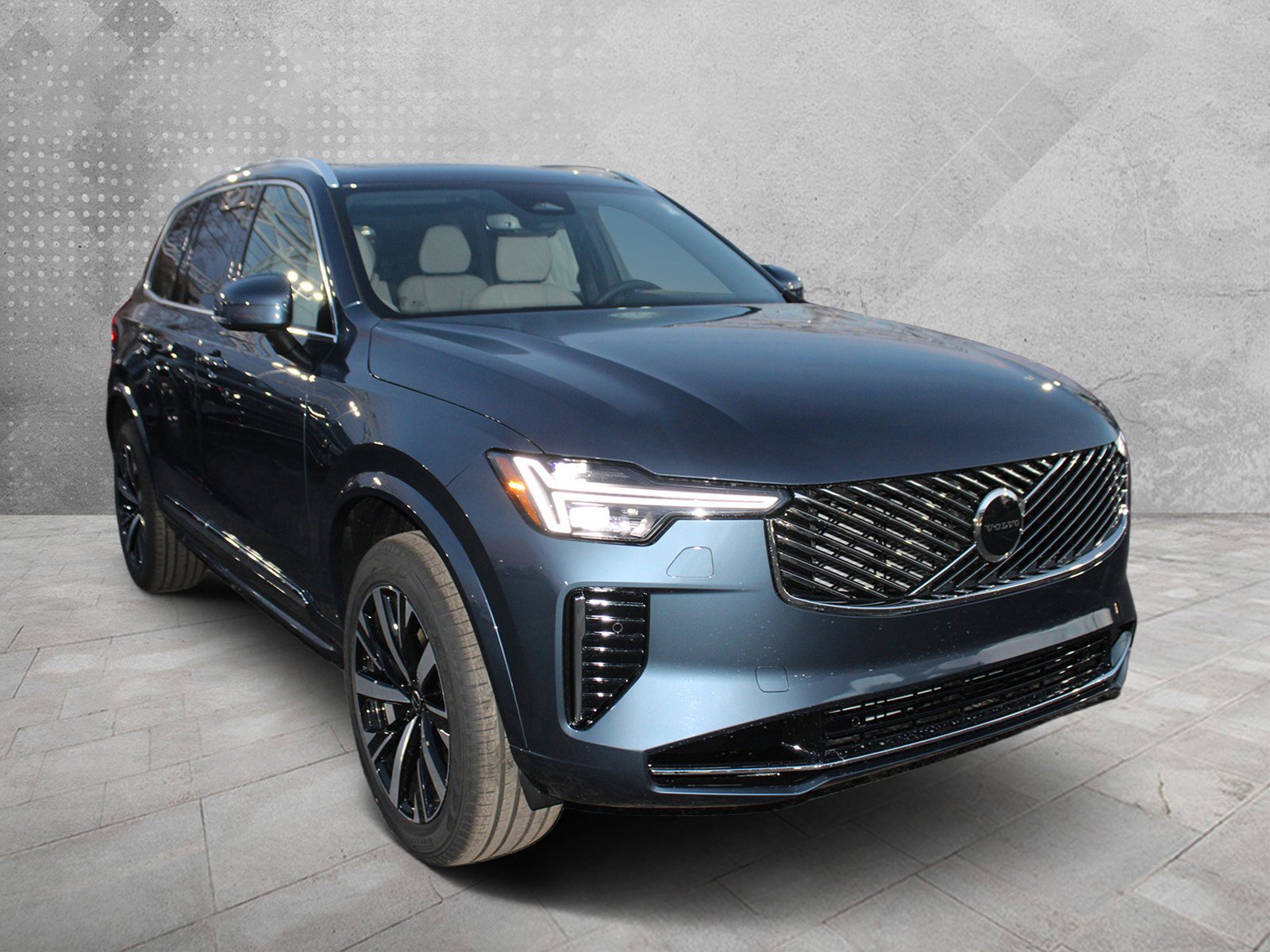 2026 Volvo XC90 B5 Core Bright 4WD's photo