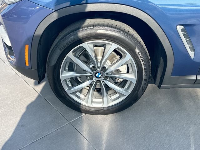 Used 2018 Blue BMW xDrive30i image 32