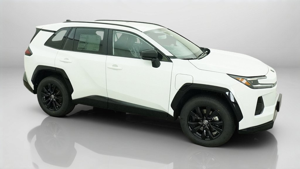 New 2026 Ice Cap Toyota SE image 6