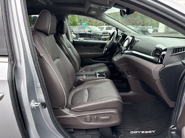 2024 Honda Odyssey Elite - Photo 10