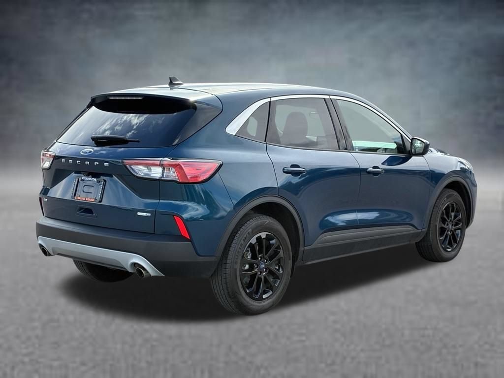 Used 2020  Ford SE image 5