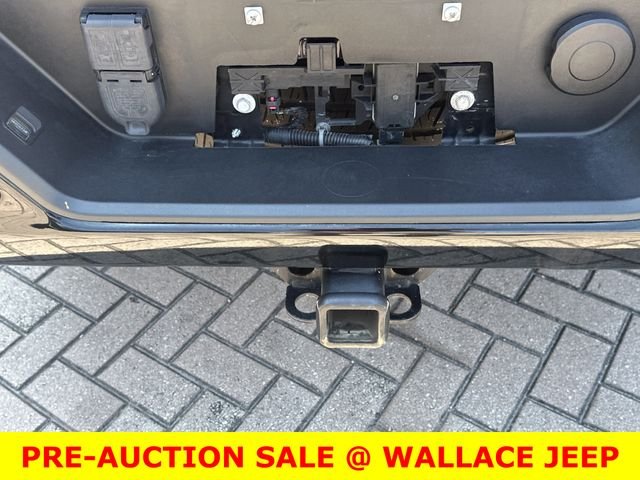 Used 2022 Red Chevrolet LT Trail Boss image 9