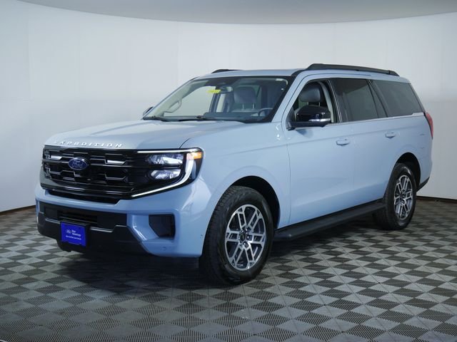 Certified Used 2025 Gray Ford Active image 5