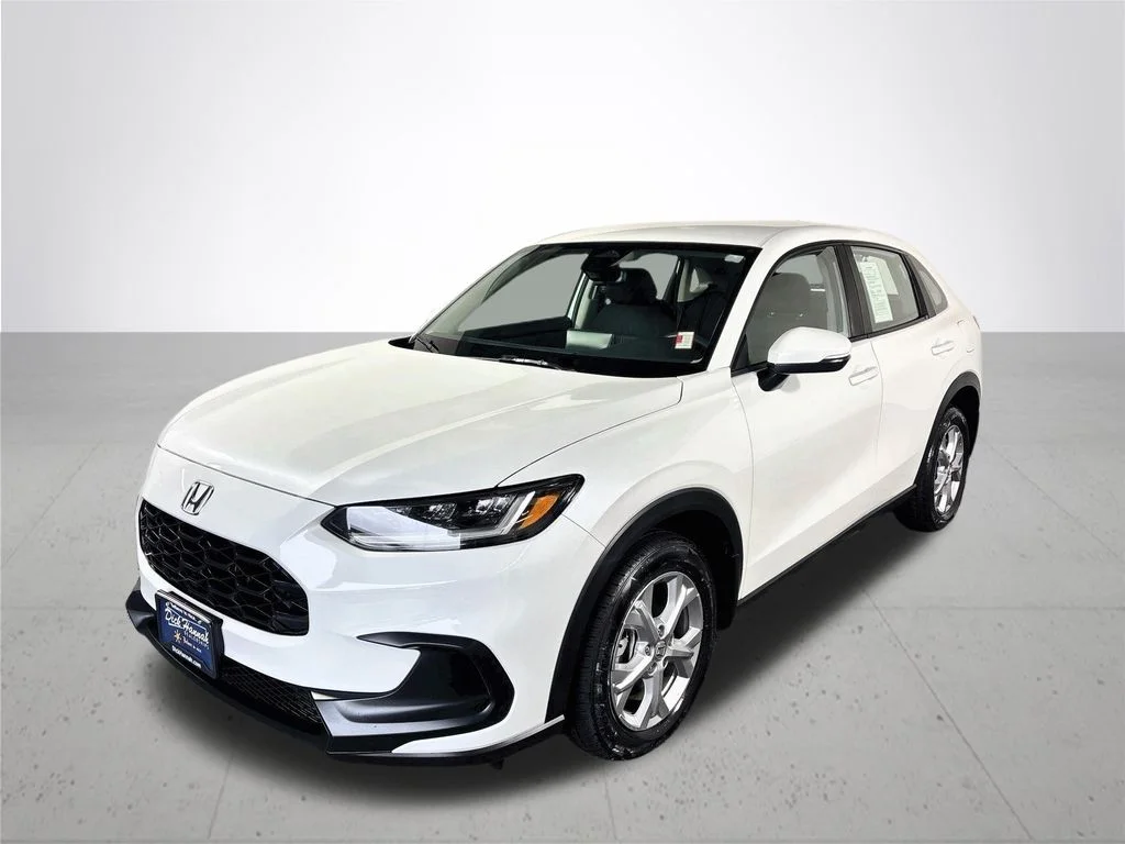 Used 2024 White Honda LX image 2