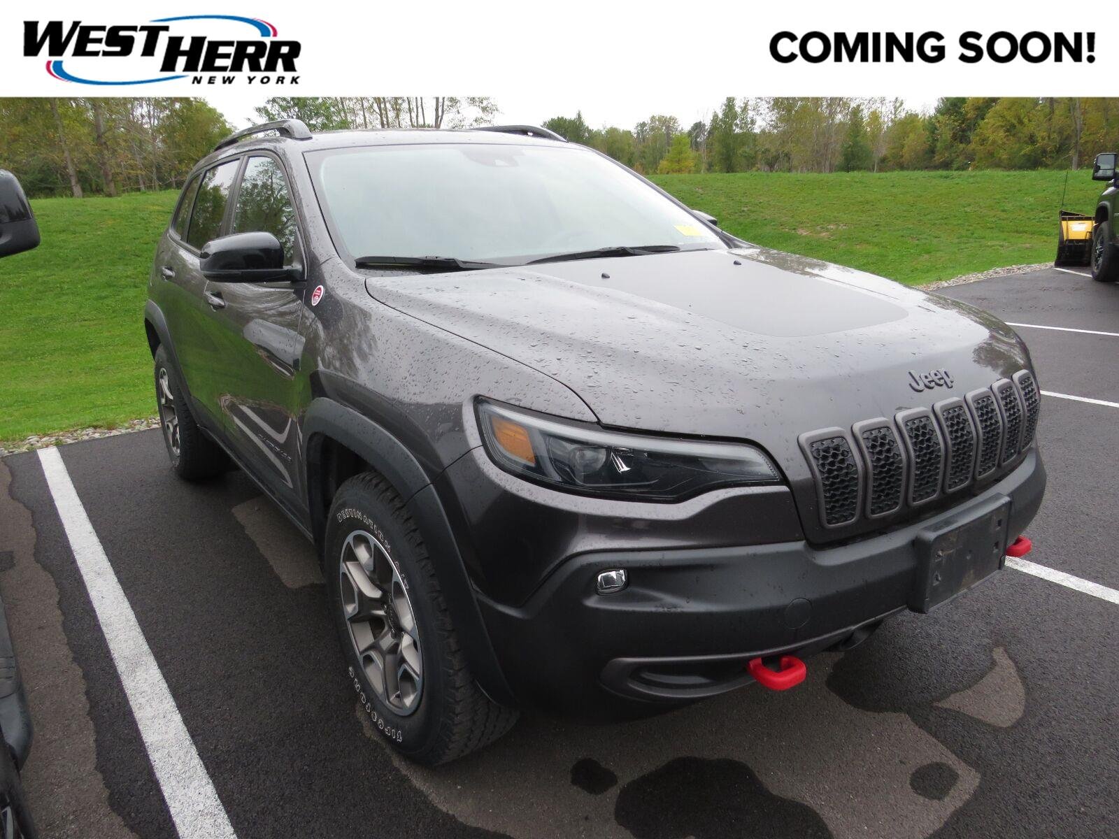 Used 2022 Granite Crystal Metallic Clearcoat Jeep Trailhawk image 1