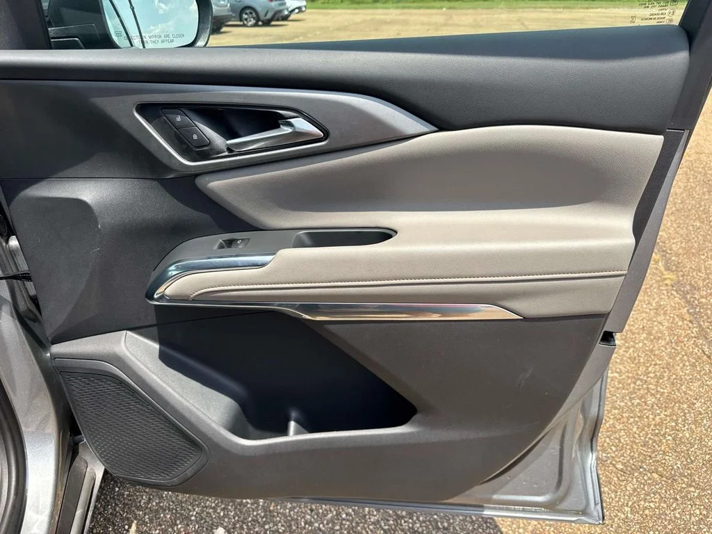 Used 2026 Gray Chevrolet LT image 20