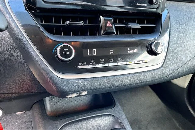 Used 2022 Silver Toyota LE image 14