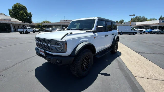 New 2026 Oxford White Ford Badlands® image 35