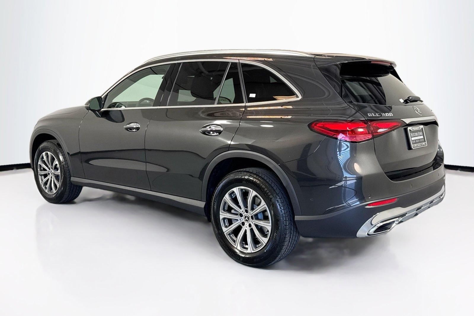 New 2026 Graphite Grey Metallic Mercedes-Benz GLC 300 image 7