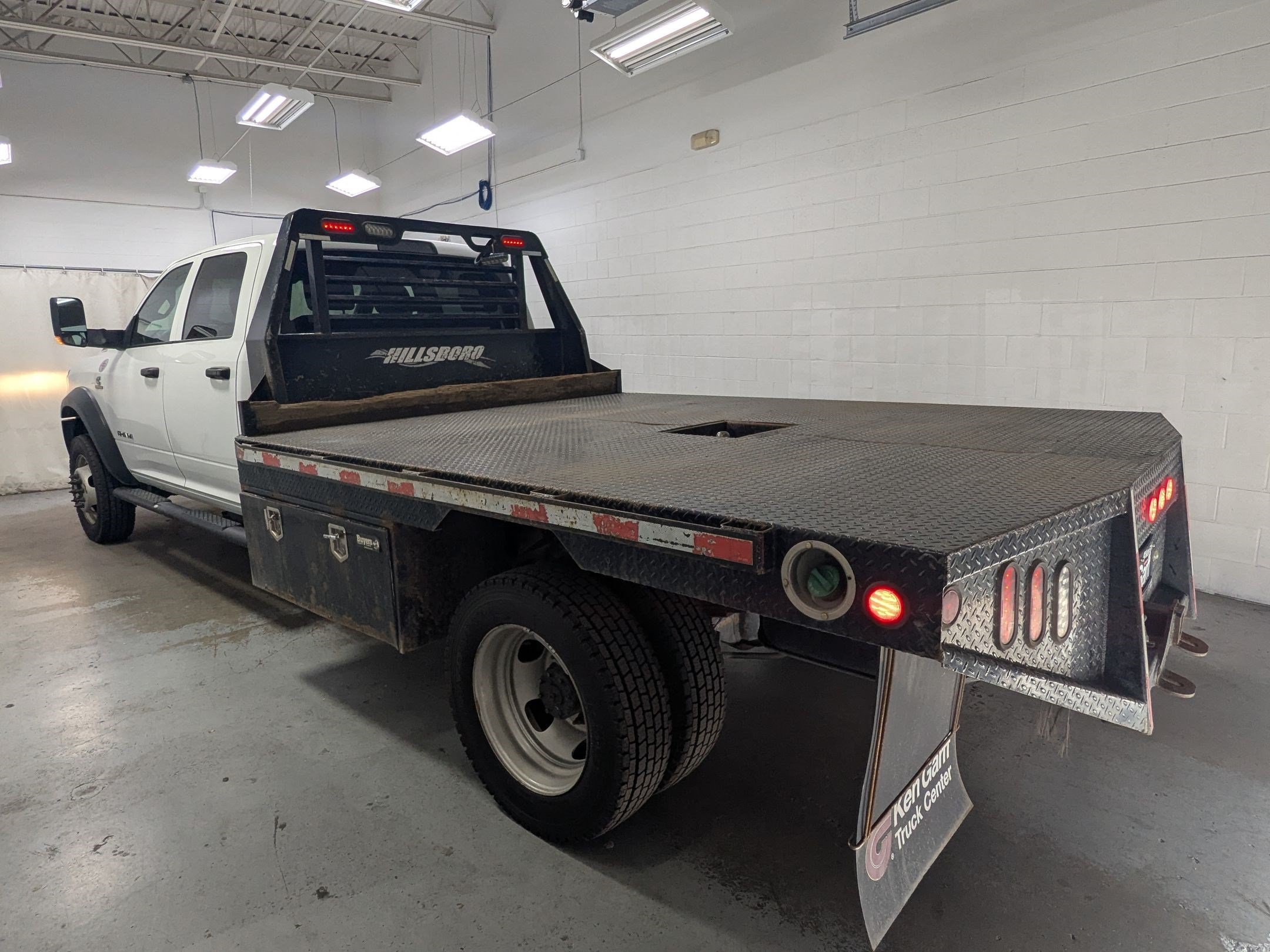 Used 2022 Bright White Clearcoat Ram Tradesman image 7