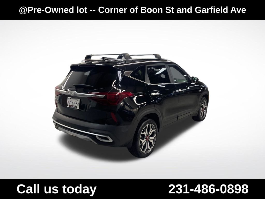 Used 2023 Black Kia SX image 5