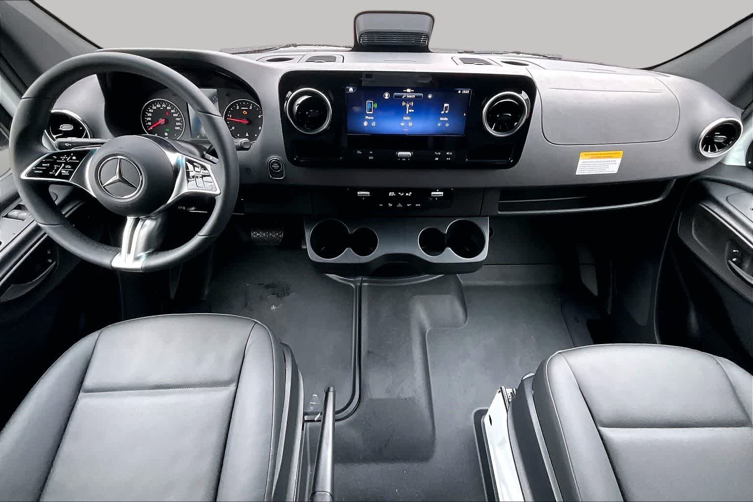 2025 Mercedes-Benz Sprinter Cargo Van Base - Photo 8