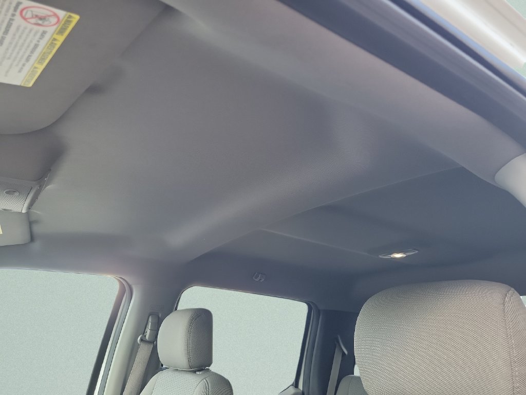Used 2019 White Ford XLT image 17