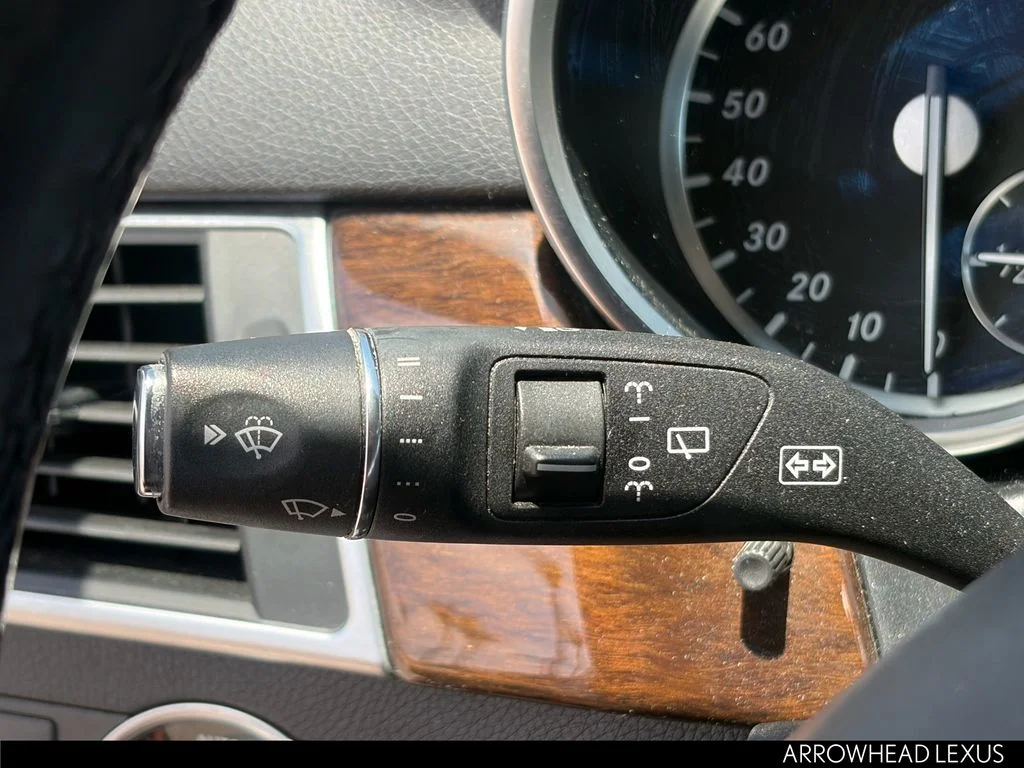 Used 2013 Silver Mercedes-Benz ML 350 image 20