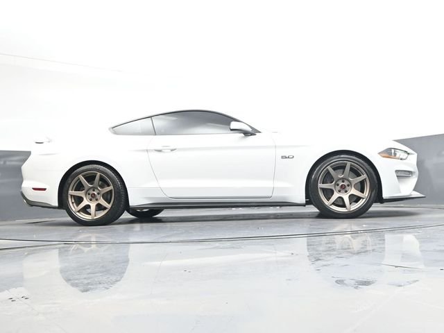 Used 2020 White Ford GT image 30