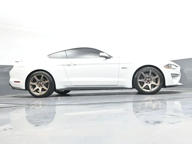 Used 2020 White Ford GT image 30