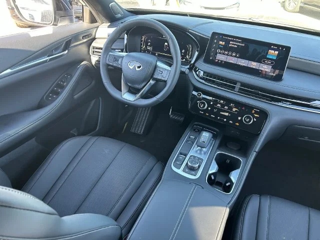 New 2027 GRAPHITE SHADOW INFINITI Luxe AWD image 15