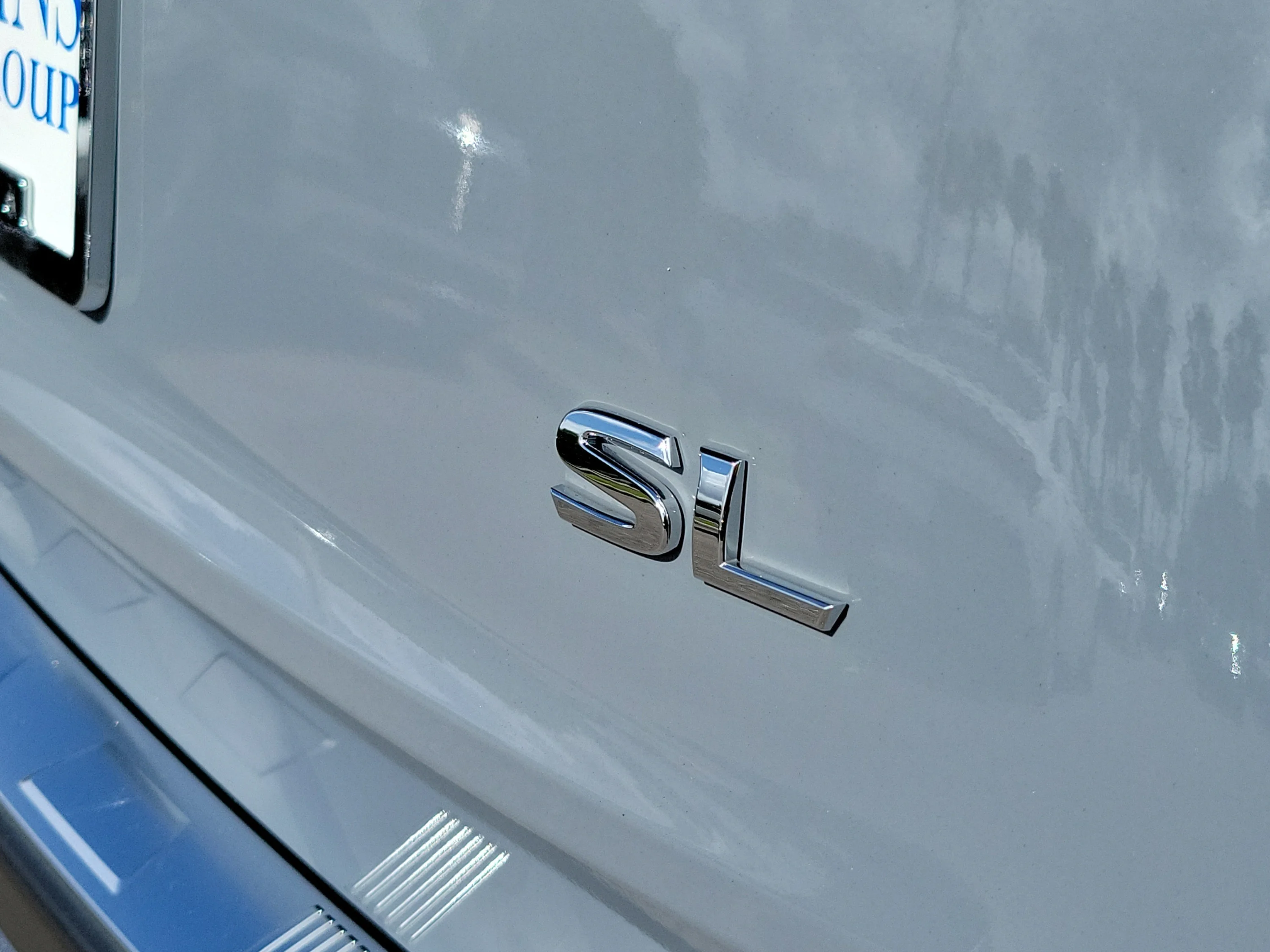 Used 2023 Boulder Gray Pearl Nissan SL image 40