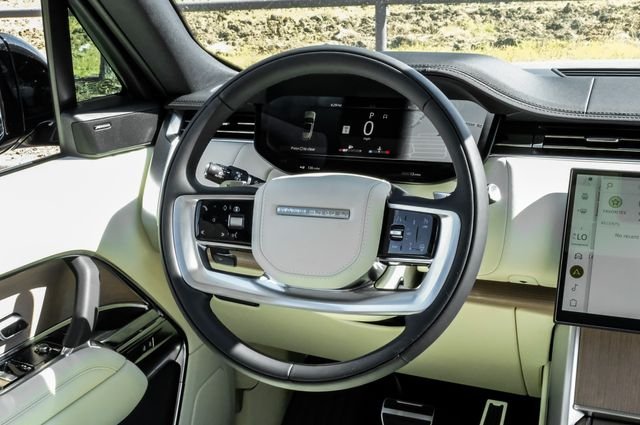 New 2027 Varesine Blue Land Rover SE image 21