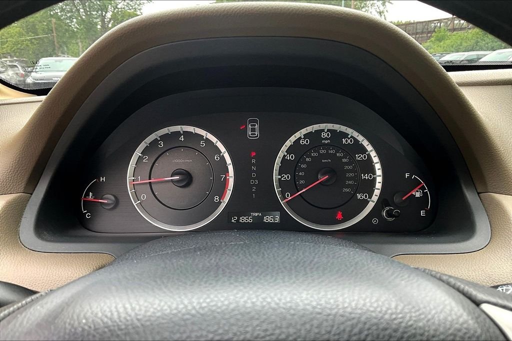 Used 2010 Maroon Honda LX image 12