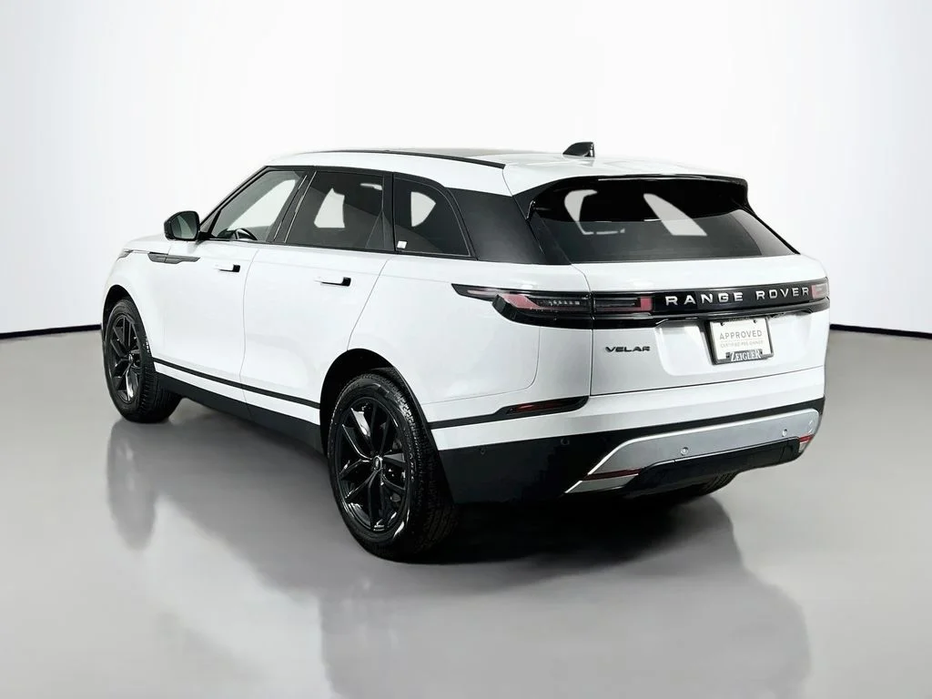 Certified Used 2026 Fuji White Land Rover S image 7