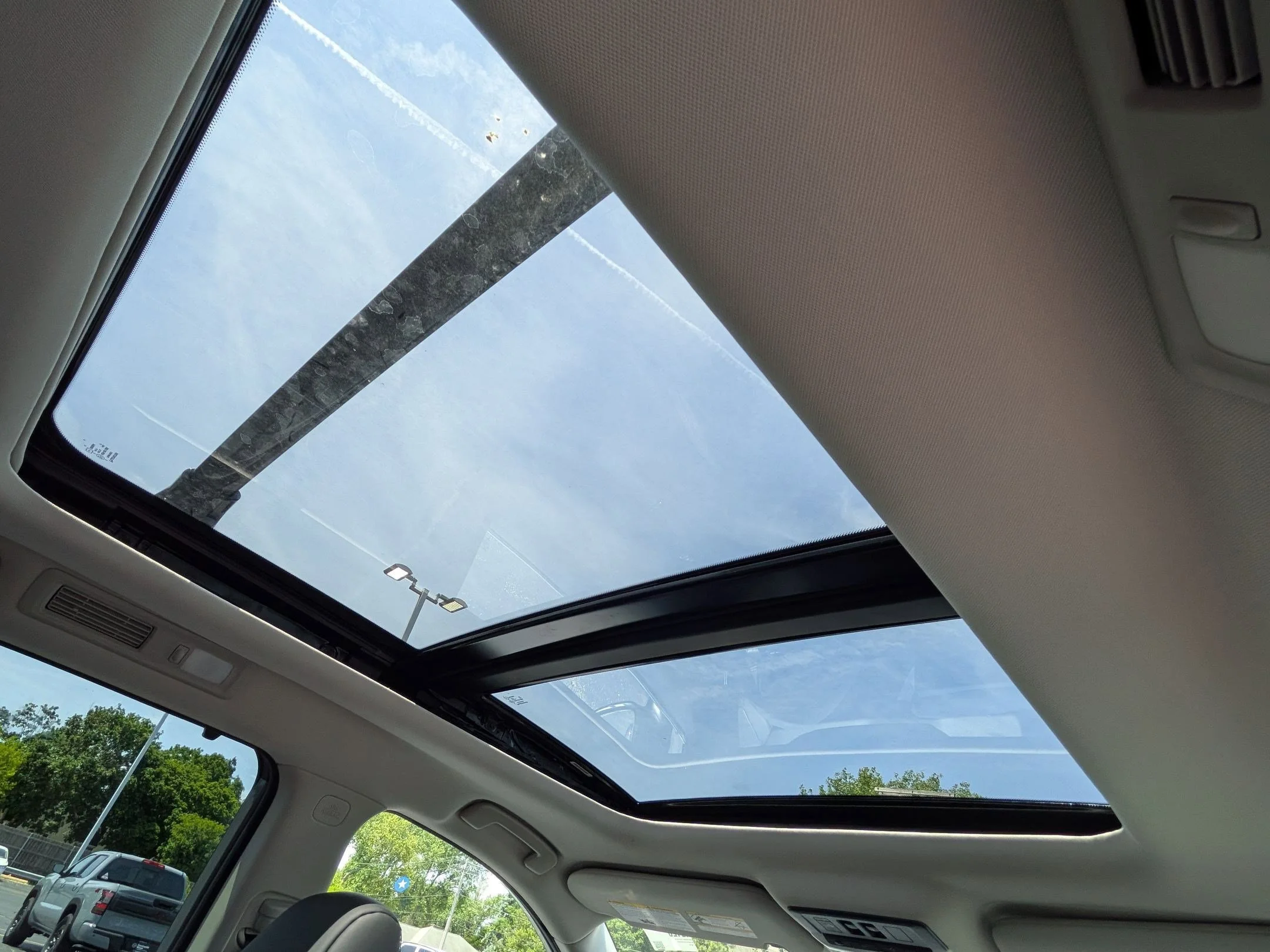 New 2026 Boulder Gray Pearl Nissan Platinum image 27