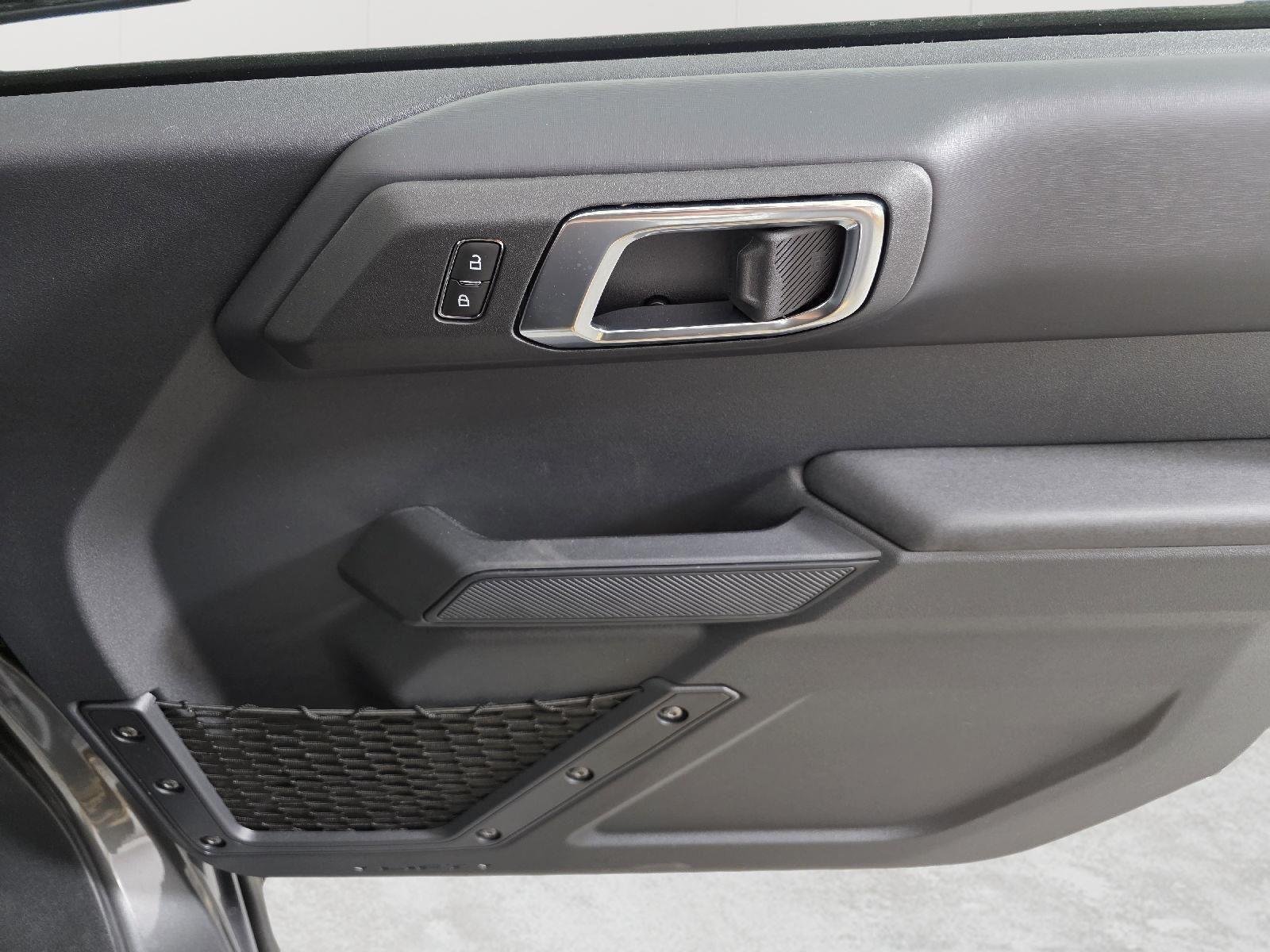 Used 2025 Carbonized Gray Metallic Ford Badlands image 25