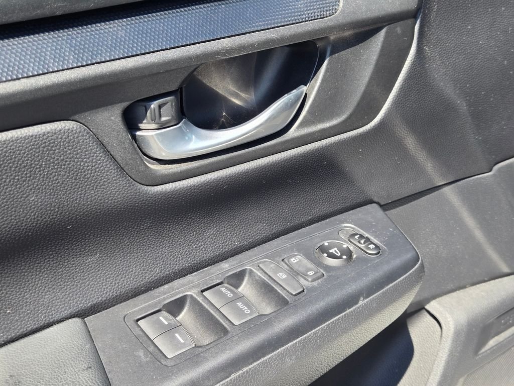Used 2023 White Honda EX image 23