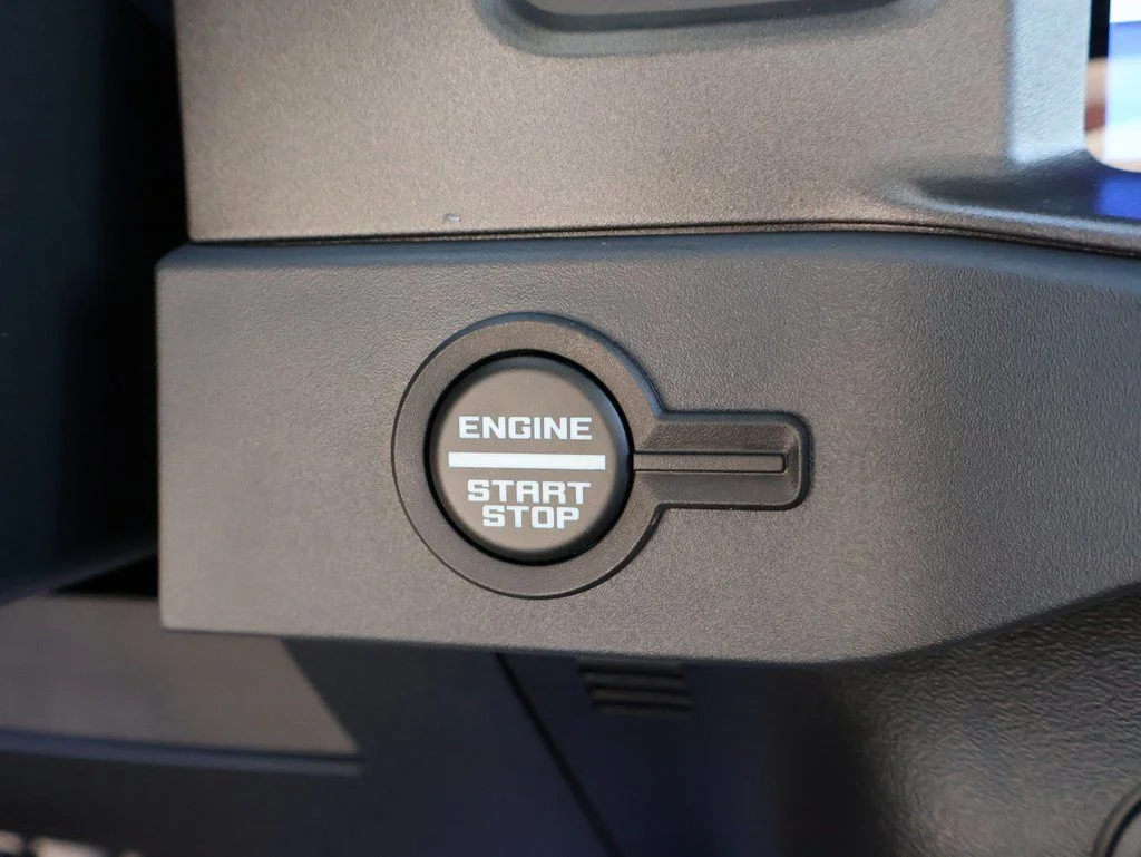 New 2025 Desert Sand Ford Badlands® image 31